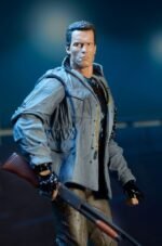 ULTIMATE T-800 TECH NOIR NECA - Imagen 5